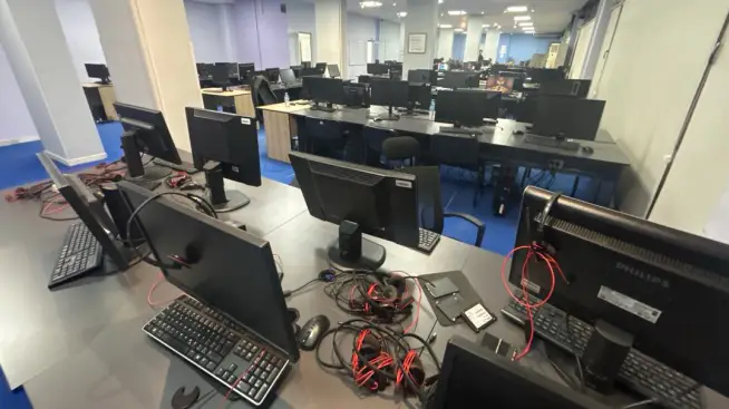 Call centres dismantled and ten arrested in EUR 50 million online fraud case image 2